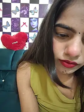 Snapshot of Alisha_Babyy chatting on 06.25.26 Alisha Babyy online show from 06.25.26
