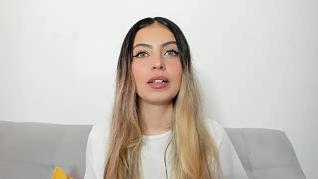Fernanda aaaa online show from 05.12.26