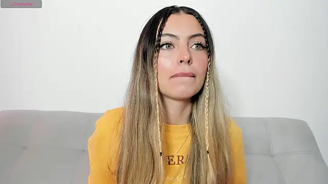 Fernanda aaaa online show from 05.13.26