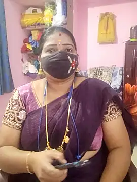 Snapshot of tamil_lathika chatting on 02.06.26 tamil lathika online show from 02.06.26