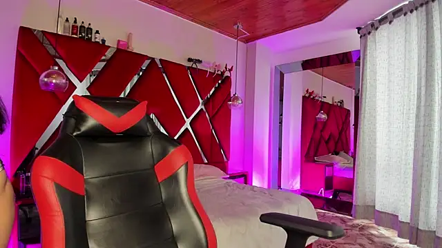 Lucia 24x online show from 03.20.26