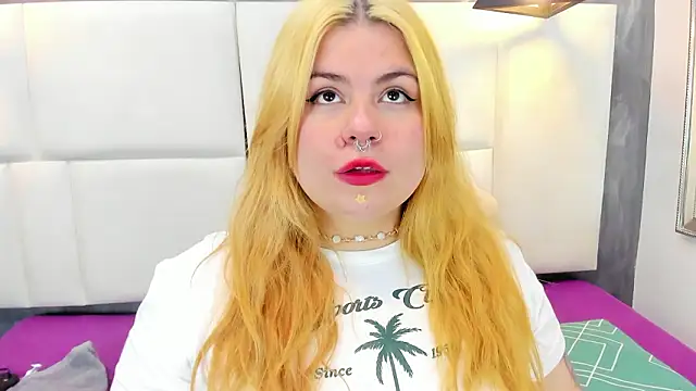 Snapshot of Martina_armos chatting on 03.09.26 Martina armos online show from 03.09.26