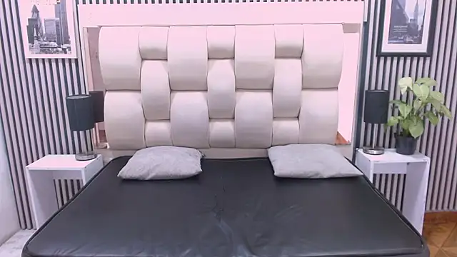 Snapshot of William_Lewis chatting on 02.02.26 William Lewis online show from 02.02.26