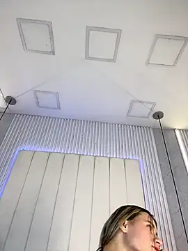 JuliaColemann online show from 02.25.26