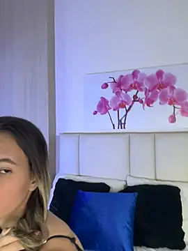 JuliaColemann online show from 06.23.26
