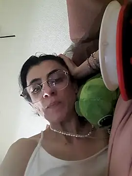 Snapshot of VaboXAlisa chatting on 02.15.26 VaboXAlisa online show from 02.15.26