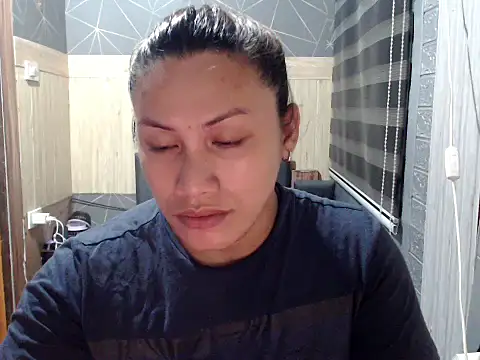 Zoanfckr17 online show from 03.26.26