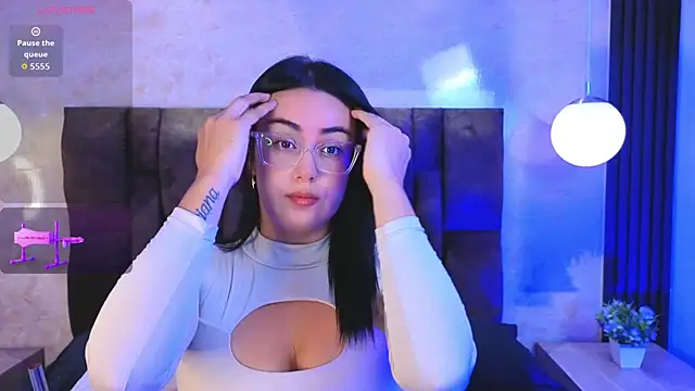 vicky grey online show from 05.02.26