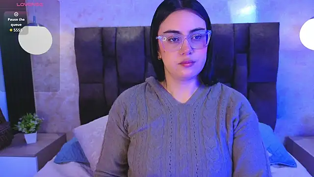 vicky grey online show from 06.02.26