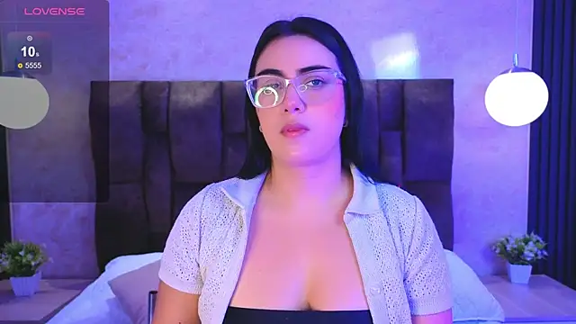 vicky grey online show from 06.17.26