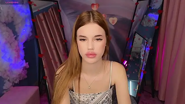 Anna Lumina online show from 02.12.26