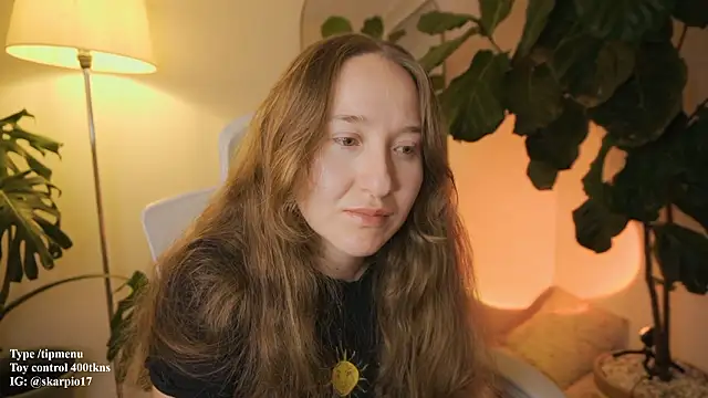 Scarlett NoirMuse online show from 02.01.26