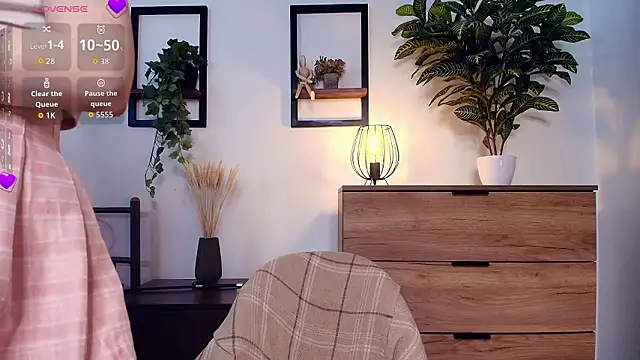 Snapshot of Litllee_Babyss chatting on 02.01.26 Litllee Babyss online show from 02.01.26