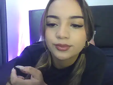 Snapshot of Itsgabyx chatting on 02.07.26 Itsgabyx online show from 02.07.26