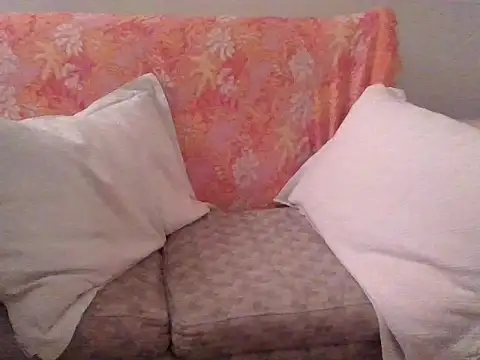 Snapshot of xox_eatme chatting on 09.11.25 xox eatme online show from 09.11.25