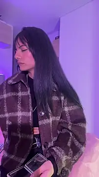 Snapshot of _Lucycherry chatting on 02.11.26 Lucycherry online show from 02.11.26