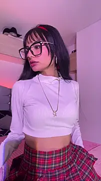 Snapshot of _Lucycherry chatting on 02.14.26 Lucycherry online show from 02.14.26