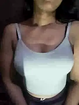 Snapshot of Ayesha_Khan1 chatting on 04.23.26 Ayesha Khan1 online show from 04.23.26