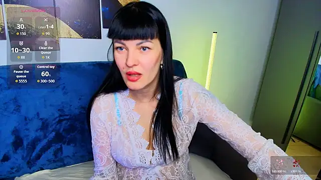 Agata  Moore online show from 04.13.26