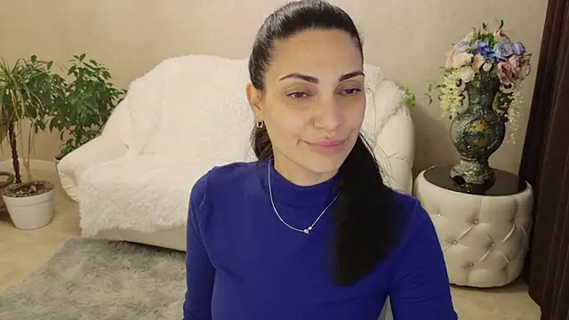 LovelyBeatrice online show from 03.19.26