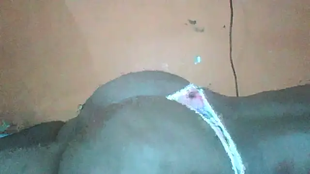 Sexyass100 online show from 04.30.26
