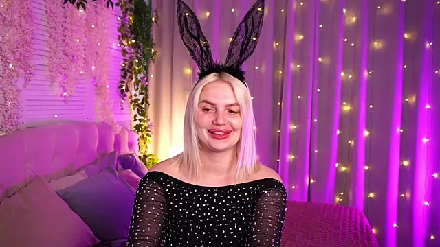 AmeliaWeells online show from 06.19.26