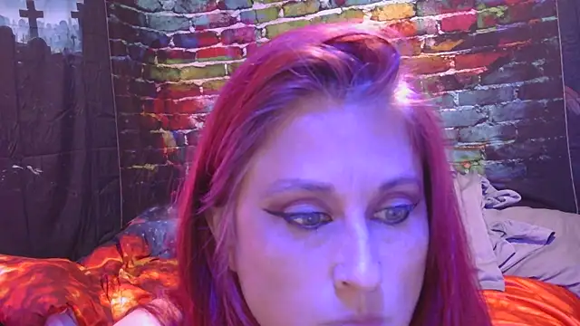 BusyB1983 online show from 05.07.26