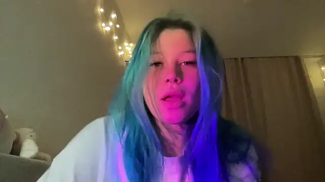 Lulu Di online show from 04.25.26