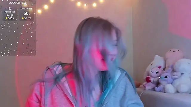 Lulu Di online show from 06.06.26