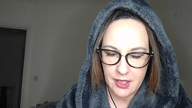PsychicDominatrix online show from 03.09.26