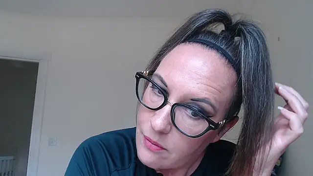 PsychicDominatrix online show from 07.25.26