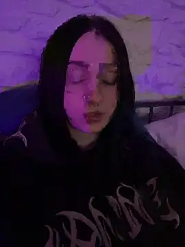 Snapshot of bellaxlauren chatting on 02.03.26 bellaxlauren online show from 02.03.26