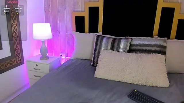 Snapshot of SakuraArih chatting on 02.17.26 SakuraArih online show from 02.17.26