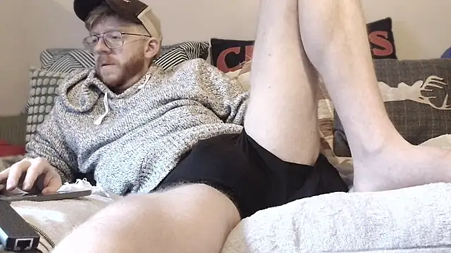 Snapshot of Gingerxl8 chatting on 02.21.26 Gingerxl8 online show from 02.21.26