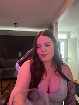 Snapshot of Elysiasecret chatting on 03.28.26 Elysiasecret online show from 03.28.26