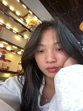Lyn-be99 online show from 05.21.26