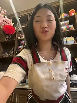 Lyn-be99 online show from 05.22.26