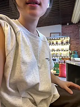 Lyn-be99 online show from 06.16.26
