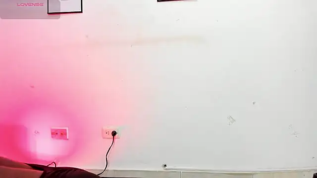 DomenicaW online show from 03.13.26