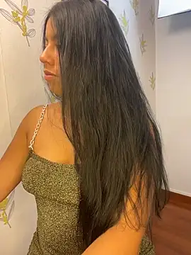 Laia white online show from 05.07.26
