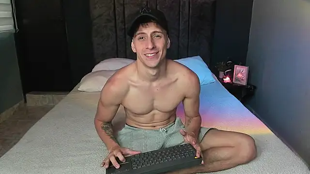 Snapshot of Jasper__jones chatting on 04.24.26 Jasper jones online show from 04.24.26