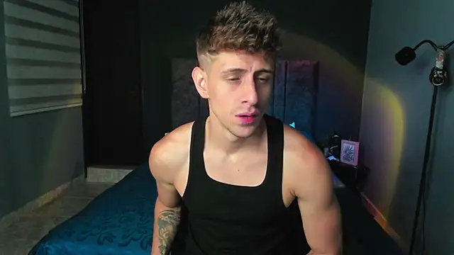 Snapshot of Jasper__jones chatting on 04.27.26 Jasper jones online show from 04.27.26