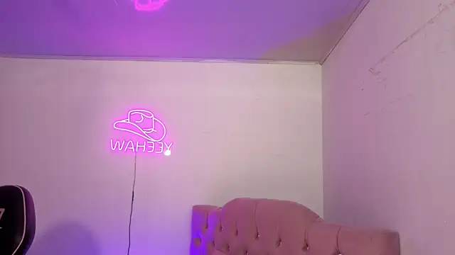 SABRIINA TAY online show from 04.25.26