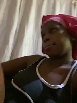 Snapshot of PrimaDonnaxx chatting on 04.08.26 PrimaDonnaxx online show from 04.08.26