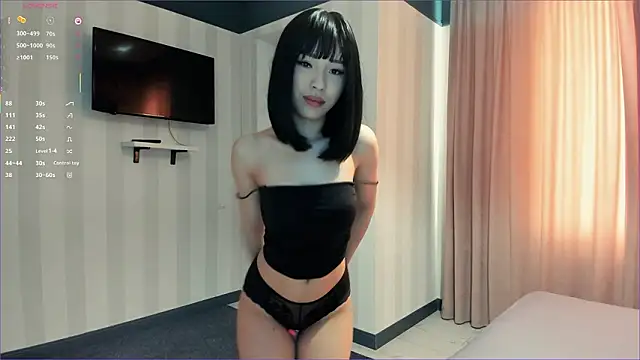 laumalove online show from 02.01.26