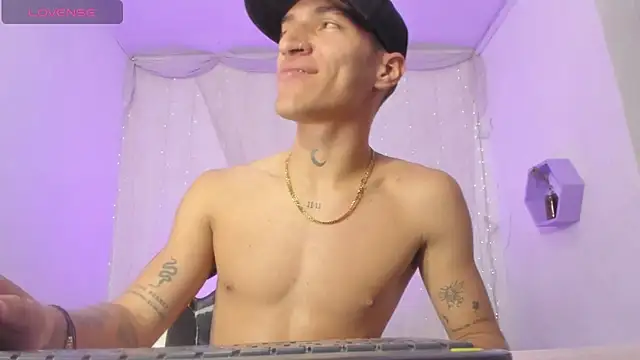 dantefriore  online show from 02.02.26