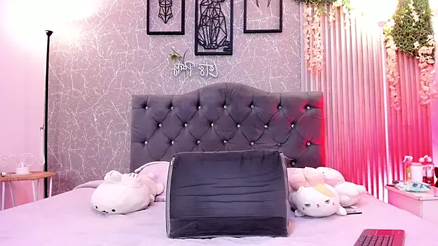 Snapshot of lana_gill1 chatting on 06.10.26 lana gill1 online show from 06.10.26