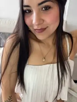 Snapshot of Mayka_sex chatting on 05.29.26 Mayka sex online show from 05.29.26