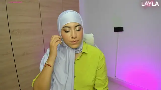 Snapshot of LAY_LA_ chatting on 03.07.26 LAY LA online show from 03.07.26