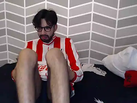 thomass1018 online show from 06.25.26
